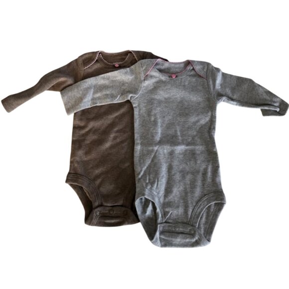 NWOT Carters Long Sleeve Onesie Set of 2 - Picture 1 of 6